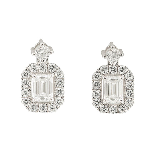 Colorless & Flawless Diamond Earrings