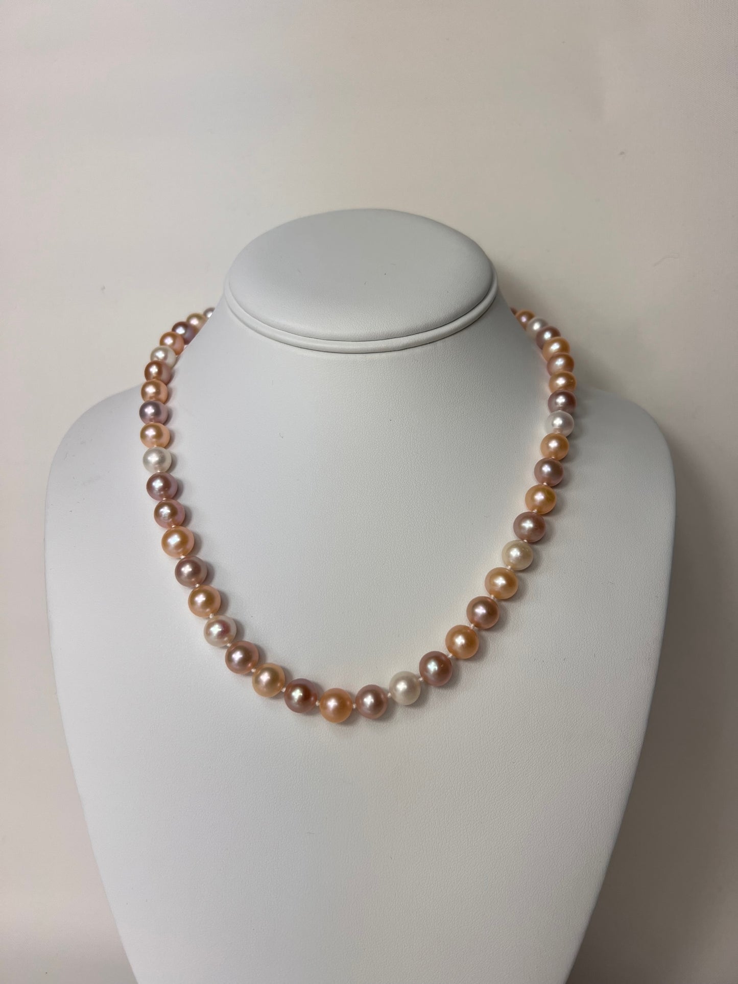 Edison Pearl Necklace